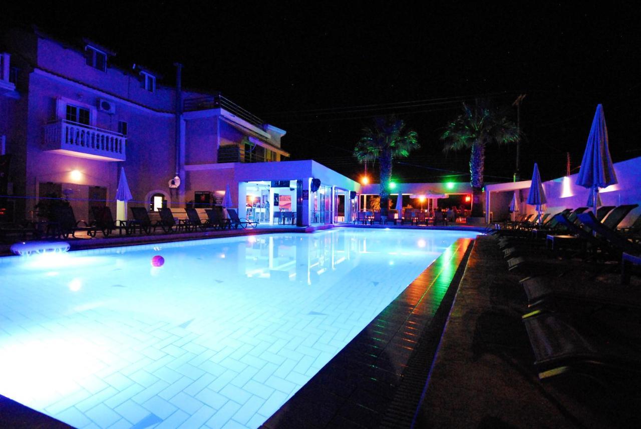 Hotel Bozikis *